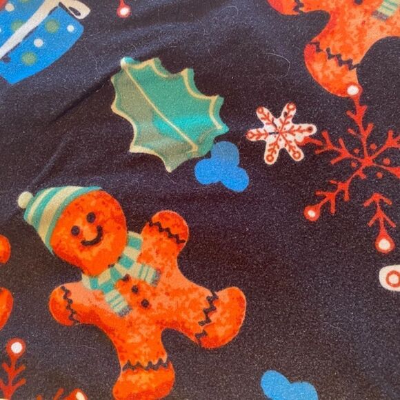 1222 LuLaRoe Size OS Leggings Winter and Snowman Scene New - Picture 3 of 4